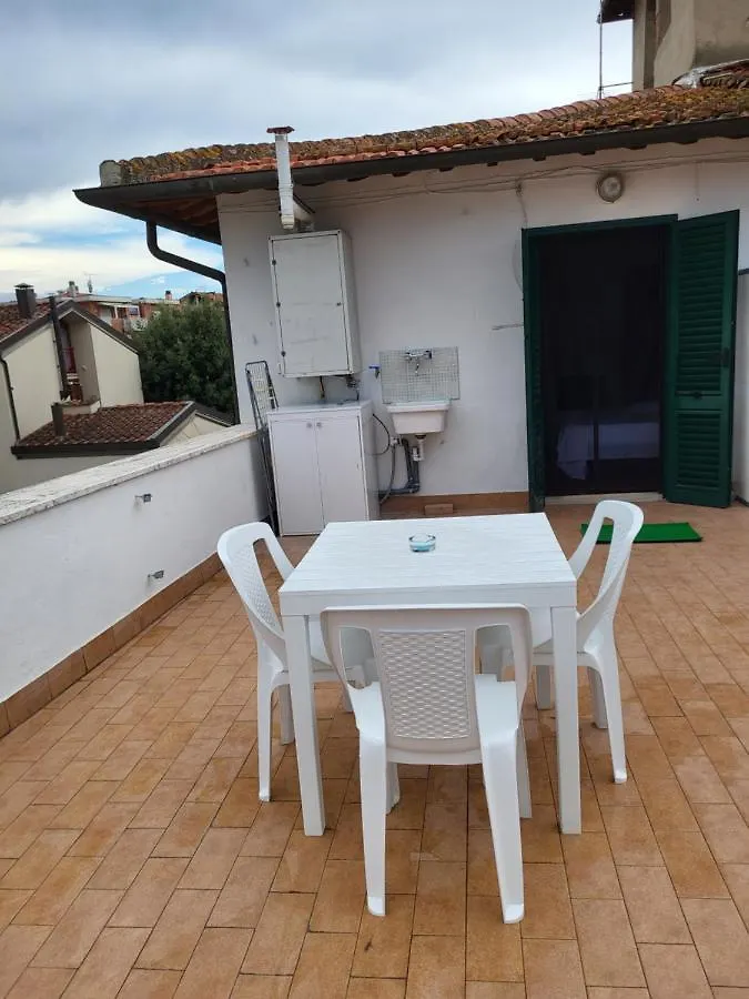 Appartamento Incantevole Con Parcheggio Empoli 0*,  Italy